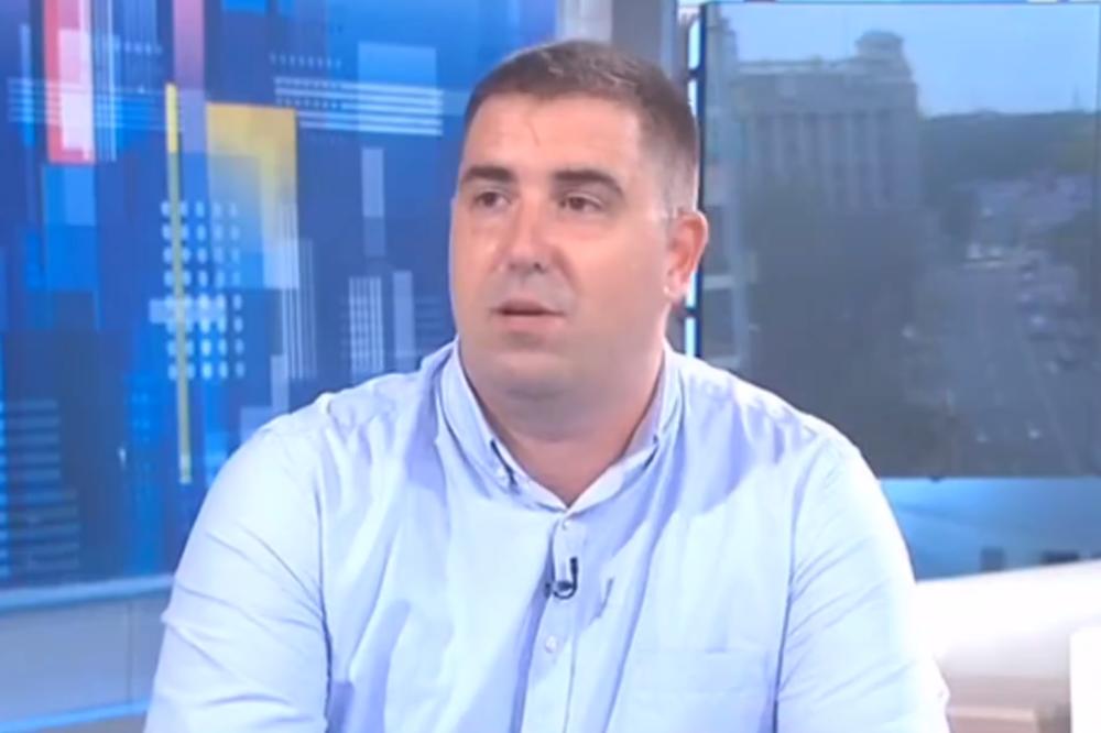 OTAC I ĆERKA JELI BUREK I POSVAĐALI SE ZBOG 176 DINARA! Poznati SRPSKI doktor objavio priču KOJA ĆE VAS DIRNUTI