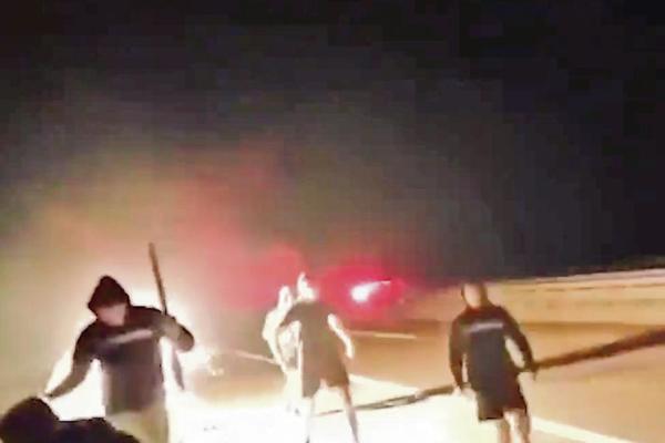 JOŠ DVOJICA HULIGANA UHAPŠENA ZBOG DIVLJANJA NA AUTO-PUTU MILOŠ VELIKI: Razlupali vozila i maltretirali ljude!