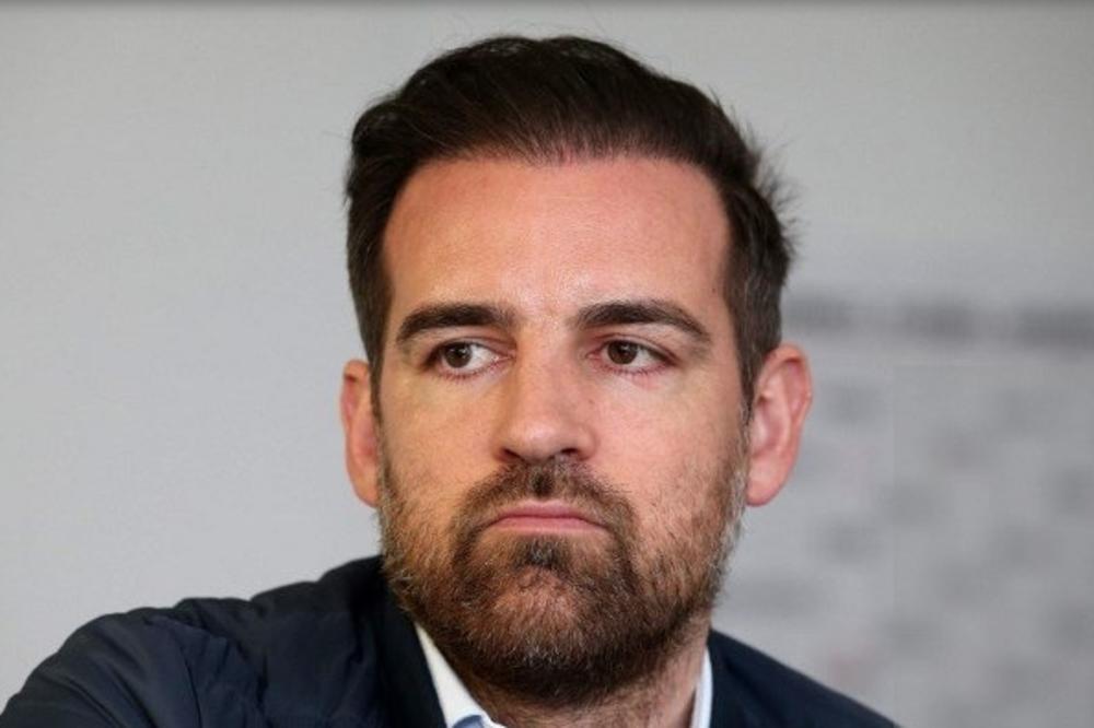 "BOLESNA SVINJA": Bivši igrač Real Madrida osuđen za pedofiliju, a sada i OVO!