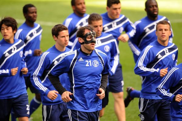 LEGENDA NEMAČKE I REALA PRIVEDENA ZBOG DEČJE PORNOGRAFIJE?! Ceo svet je u NEVERICI!