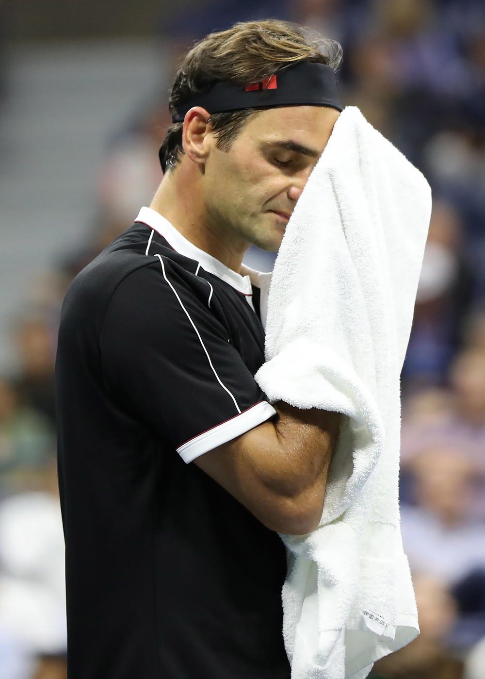 Rodžer Federer nije želeo da priča o povredi