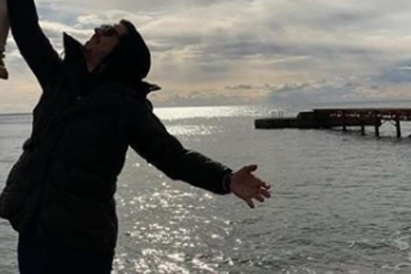 NAŠ PEVAČ ZAMOLIO SVETSKU ZVEZDU ZA SLIKU: On ga ODUVAO, a kad mu je rekao da je IZ SRBIJE usledio je ŠOK! (FOTO)