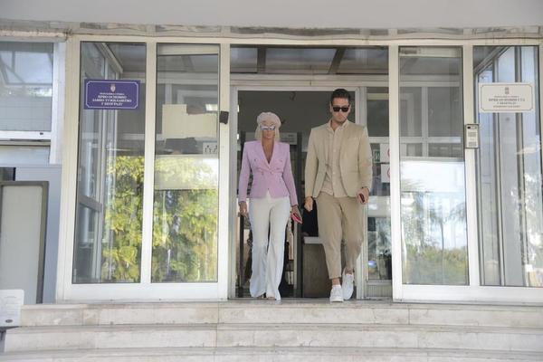 KARLEUŠA UOPŠTE I NEMA PROFIL NA DRUŠTVENIM MREŽAMA? Vranješev advokat izneo DETALJE ROČIŠTA! Ovako se diva branila