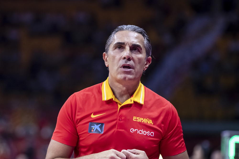 NIJE VEROVAO ŠTA VIDI: Selektor Španije totalno odlepio zbog Srbina!