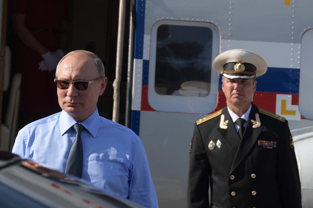 ISPROBAO SE U PODMORNICI, AVIONIMA, KAMIONIMA, LOVU: Pred PUTINOM je sad još jedan zanimljiv IZAZOV