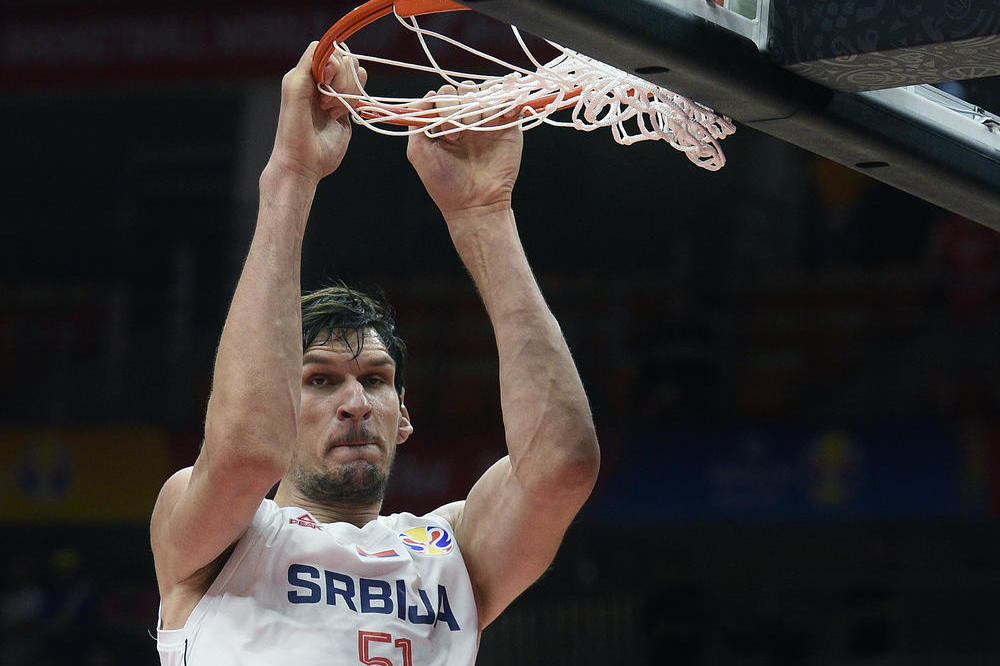 ZAŠTO BOBAN NIJE IGRAO PROTIV ŠPANIJE? Ovo je odgovor zbog čega Marjanović nije bio na parketu!