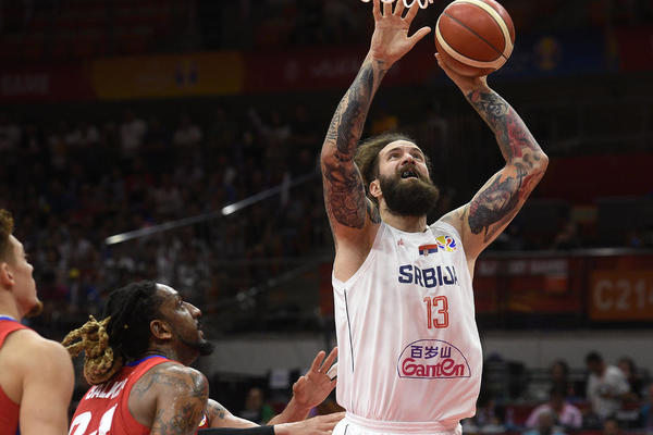 NIJE SRAMOTA, ALI JE NAŠA KATASTROFA: Reprezentativce Srbije iznenadila igra Španije!