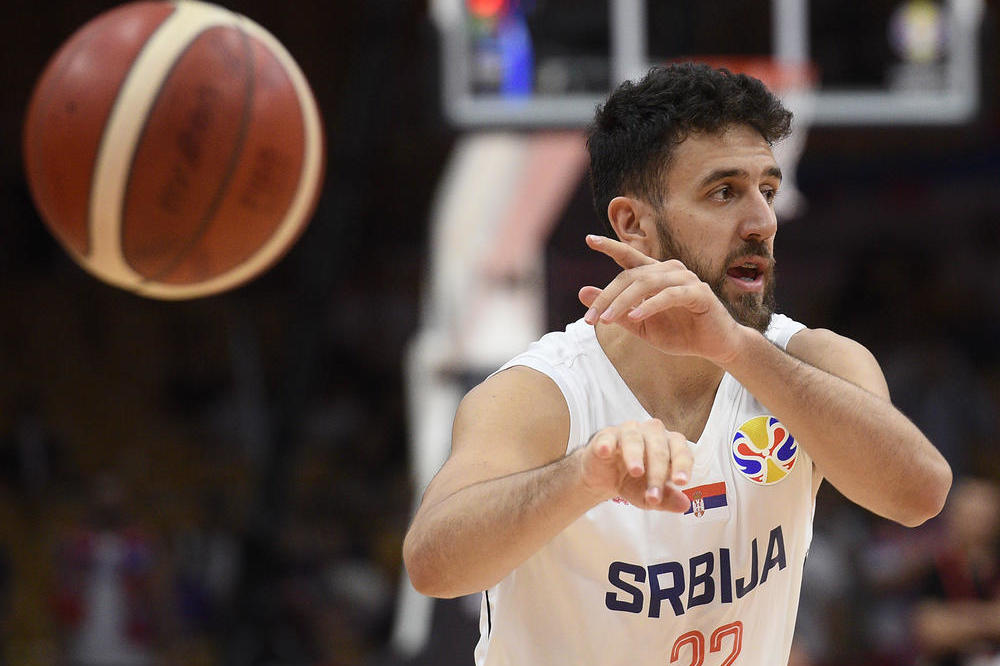 GUDURIĆ I MICIĆ OSTAJU U ISTANBULU: Savez ih oslobodio obaveza za sledeću utakmicu!