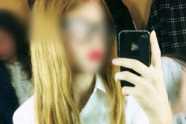 DEVOJČICA JE LEŽALA U KRVI, DRUGA JE ODLETELA U ŽBUNJE! Svedoci o uličnoj trci u kojoj je poginula tinejdžerka