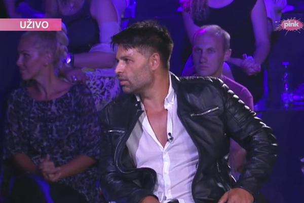 SKANDAL! SANI TRIK FX NA METI KOMENTARA JER IDE NA ŽENSKE TRETMANE LICA: Ceo proces SNIMIO za Tiktok! (VIDEO)