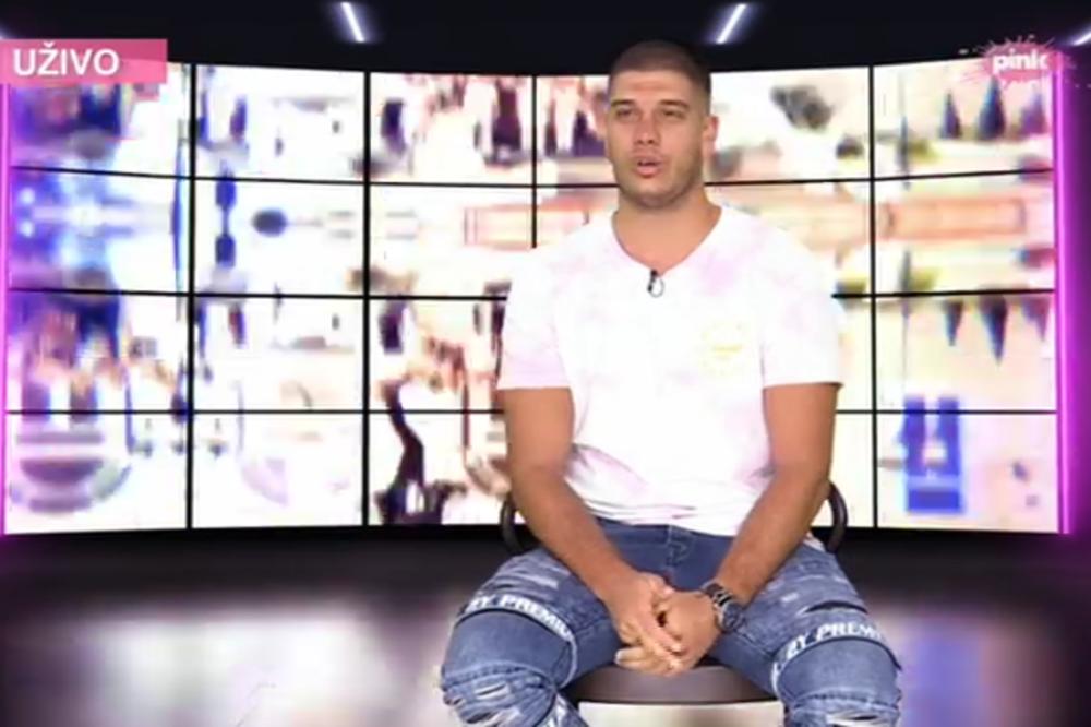 STIGLO PISMO, VELIKI ŠEF PROGLASIO DEJANA KAO JEDINOG GLAVNOG: Dalila ostala ŠOKIRANA I BESNA!