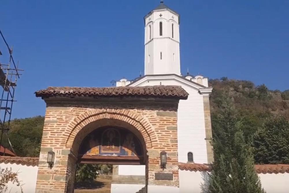 KATASTROFA U SVETOM SRPSKOM MANASTIRU: Umešan je i VLADIKA PAHOMIJE!