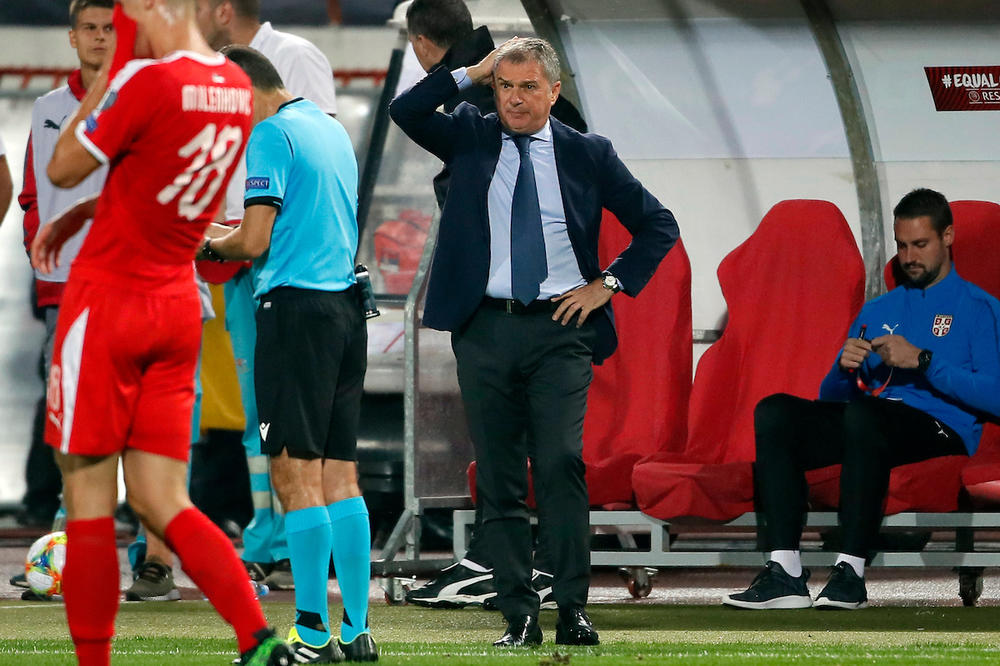 TUMBAKOVIĆU, DA LI JE ON REŠENJE ZA SRPSKI PROBLEM? Bivši igrač Partizana se nudi selektoru Orlova!