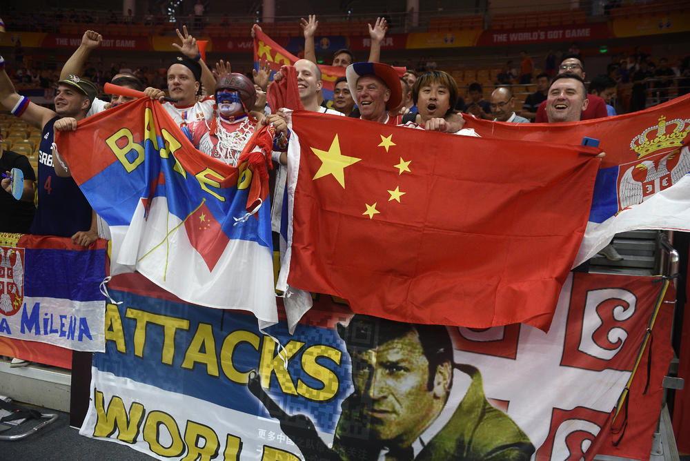 Srbi i Kinezi navijaju zajedno  