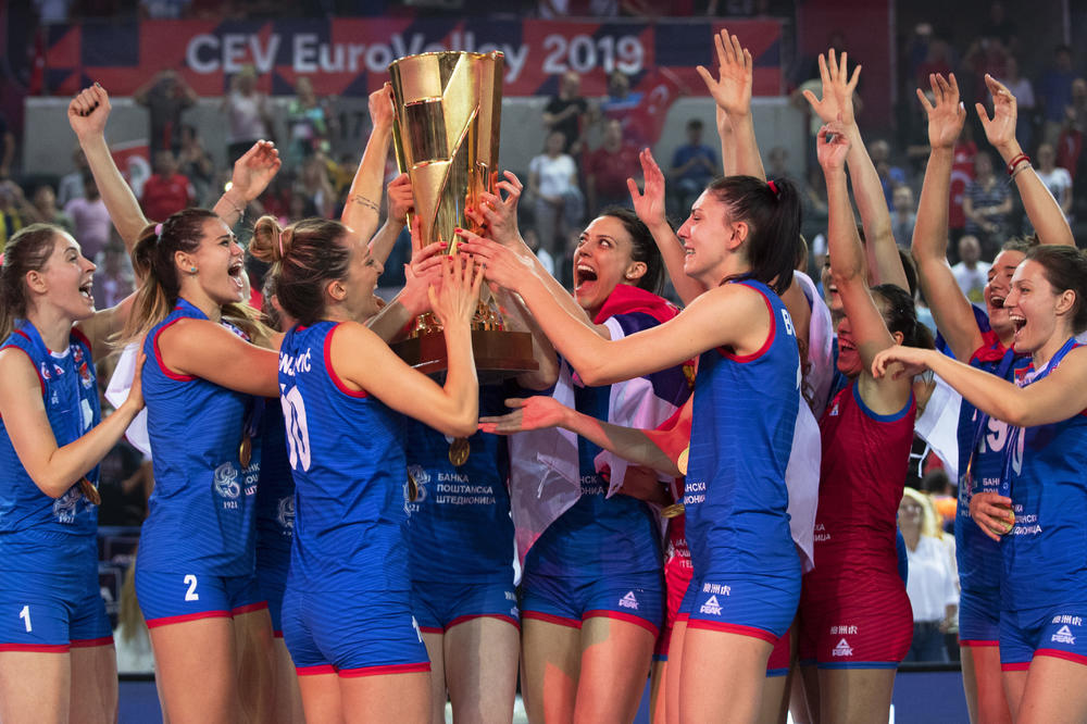 REČ 'PREDAJA' U NJIHOVOM REČNIKU NE POSTOJI: Ono što srpske odbojkašice rade već godinama, svet sporta nije video!