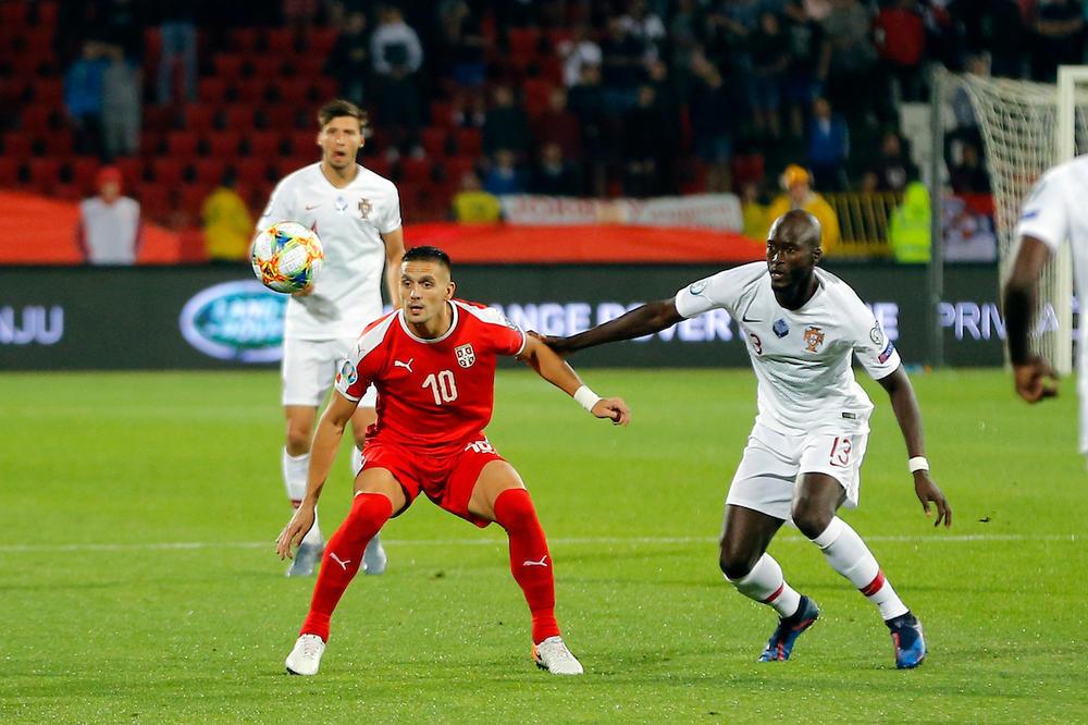 SRBIJA OSTALA I BEZ NAJBOLJEG: I Tadić uz Jovića ne putuje u Luksemburg!