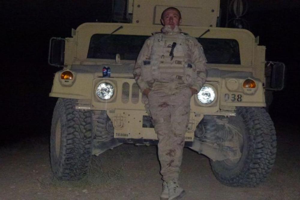 OVO JE HRVATSKI VOJNIK KOJI JE DEČAKU (14) LETVOM POLOMIO RUKU! Tvrdi da dete LAŽE, a ovo je njegova verzija priče