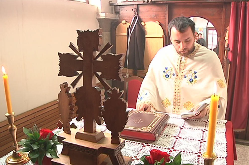 DOKUMENTARNI FILM "DEJAN" NAGRAĐEN NA FESTIVALU U INĐIJI: Priča o svešteniku dobila specijalnu nagradu žirija