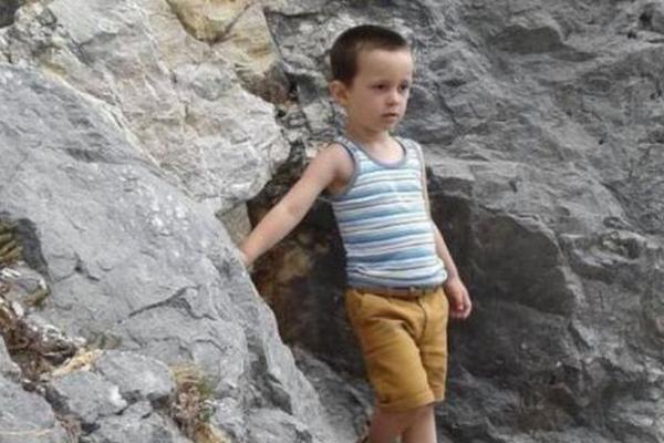 PETAR DULETIĆ (6) NESTAO U CRNOJ GORI: Mole se svi koji ga vide da POZOVU OVAJ TELEFON!