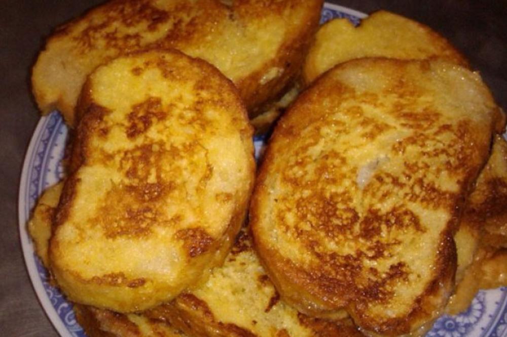 STARINSKI RECEPT ZA PRŽENICE OD DOMAĆEG TESTA: Samo zbog JEDNE NAMIRNICE su MEKANE KAO DUŠA, odmah JE UBACITE