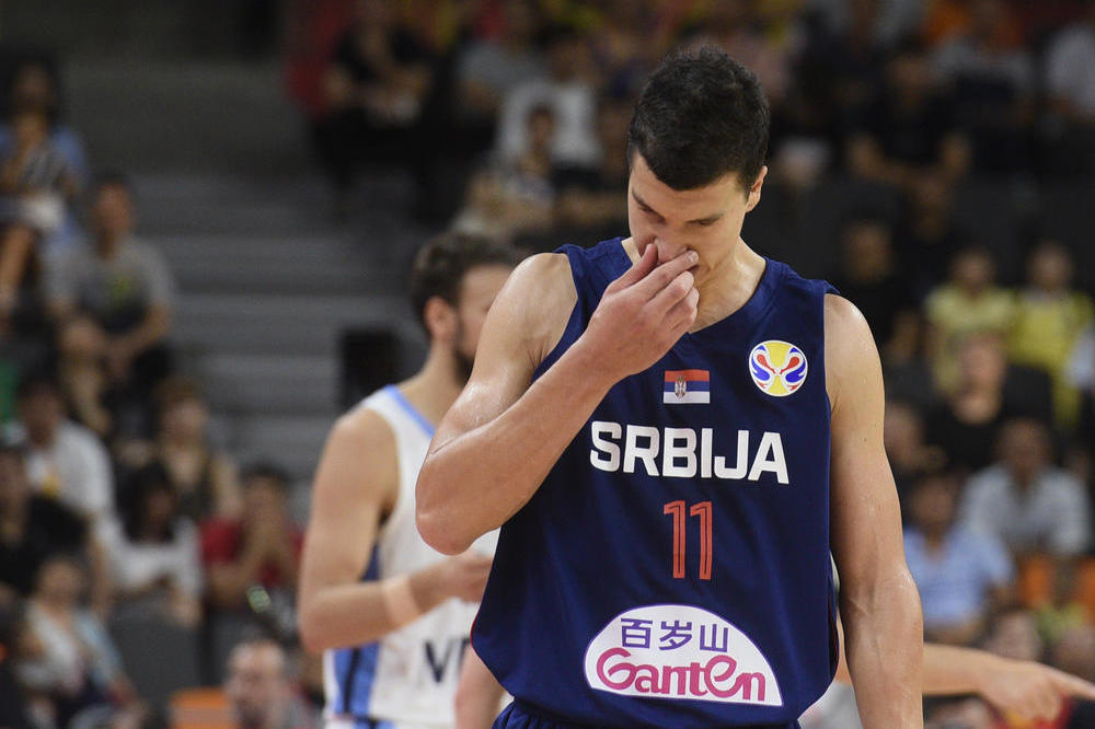 NAPRAVLJENE SU GREŠKE U PRIPREMI, ALI I NA SAMOM MUNDOBASKETU: Lučić otvorio dušu o neuspehu, pričao i o Kokoškovu!