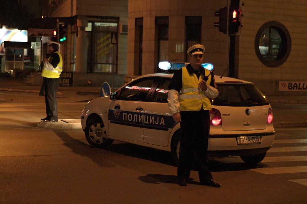 POLICIJA PRETRESLA KAFIĆ U SARAJEVU: Vlasnica i konobar uhapšeni