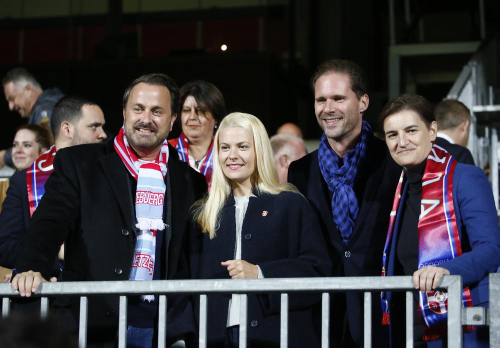 Ana Brnabić i premijer Luksemburga Ksavijer Betel sa partnerima  