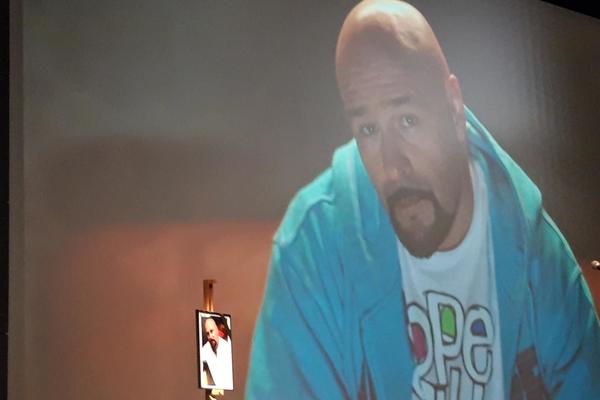 PRE MESEC DANA JE SAHRANIO BRATA, A SADA I PRIJATELJA: Pamtiću Grua po ljudskim VRLINAMA i po skromnosti!