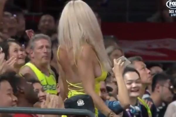 OTKRILI SMO KO JE VRELA NAVIJAČICA BRAZILA BEZ BRUSA: Uopšte nije iz te zemlje, a pogledajte tek njene druge fotke!