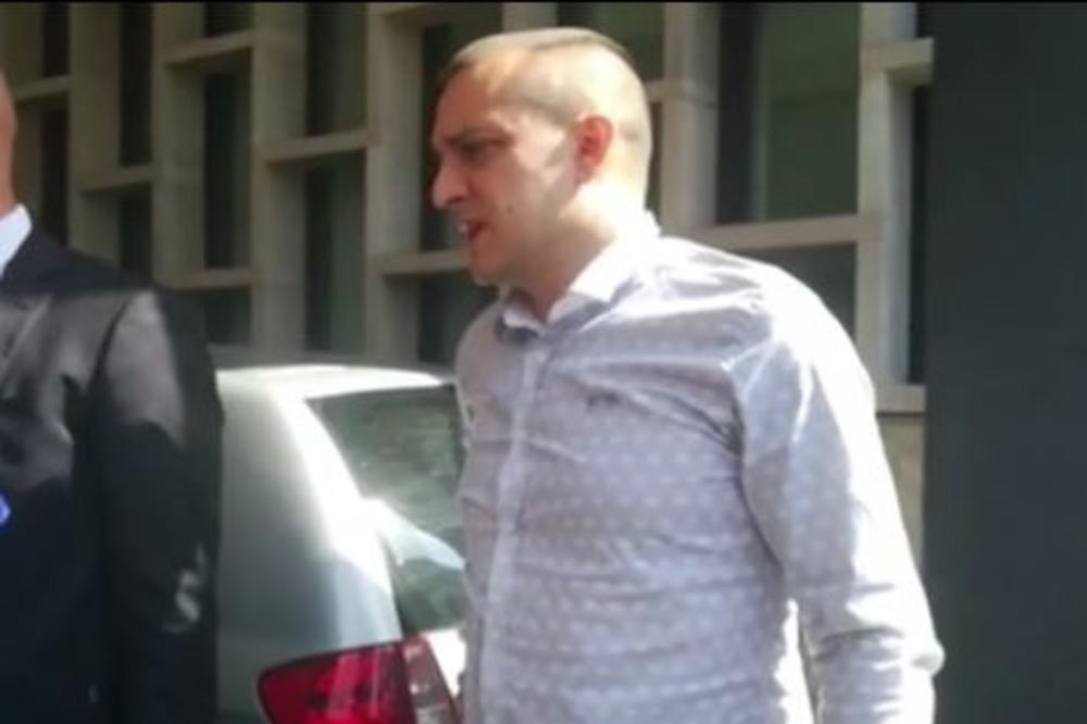 ZORAN MARJANOVIĆ JE SAV OTEČEN I MODAR U LICU! Nakon što je izašao iz SUDA, doneo je VAŽNU ODLUKU! (FOTO)