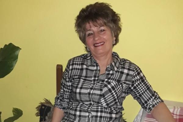 SLAVICA SE PREKO NOVINA ODREKLA ĆERKE: Okrenula je muža protiv mene! Onda je stigao i ODGOVOR druge strane