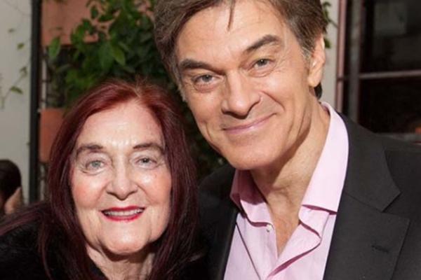 NAJPOZNATIJI LEKAR NA SVETU NIJE USPEO DA SPASI MAJKU: Priznao da nije prepoznao SIMPTOME njene opake bolesti