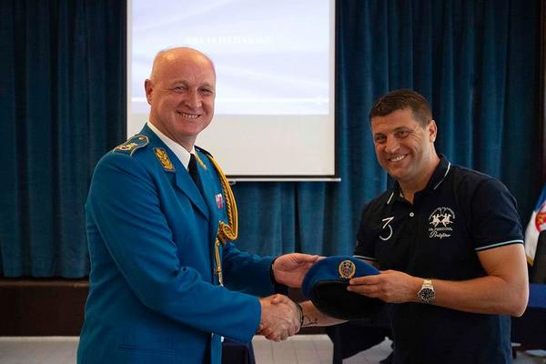 ZVEZDA NE MOŽE BEZ GARDISTA: Crveno-beli gosti vojske Srbije!