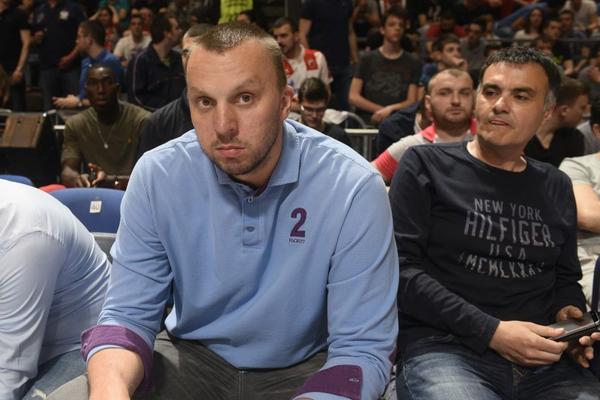 SAVANOVIĆ SE OGLASIO POSLE JEZIVOG MASAKRA U ŠKOLI: Nemam više šta da kažem...