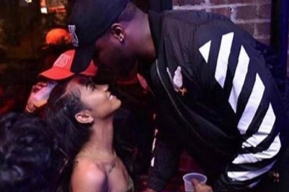 DEVOJKA FUDBALERA POGINULA PRED NJEGOVIM OČIMA! Izašla iz kola da proveri gumu - pokupio je pijani vozač!