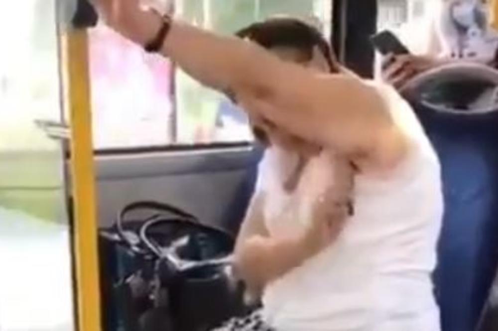 SRPKINJA JE U AUTOBUSU IZVADILA BRIJAČ I ZGRANULA SVE! Na kraju je DUNULA, kao da se ništa nije desilo (VIDEO)