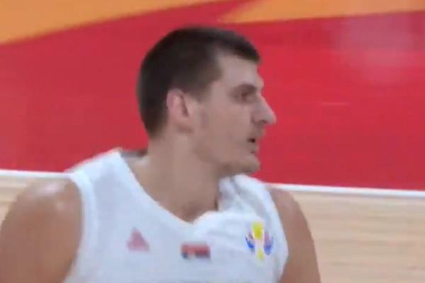 ZBOG OVAKVIH POTEZA I PETO MESTO NAM JE SLATKO: Magija Nikole Jokića o kojoj priča ceo svet!