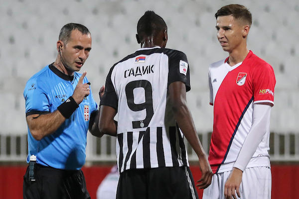 PARTIZAN REŠIO PROLETER: Tošić ga načeo, Sadik potvrdio pobedu! Marković dao gol odmah po povratku!