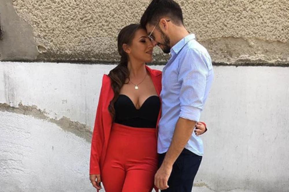 ZAPROSIO JE, A ONA JE PLAKALA NAREDNA DVA SATA! Zvezde Granda staju na LUDI kamen, a evo kako je IZGLEDALA PROSIDBA