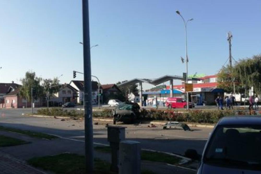 U UDESU KOD INĐIJE POGINUO ČOVEK, TEŠKO POVREĐENO DETE (10)! Užas se desio RANO UJUTRU