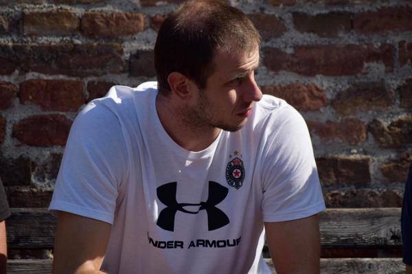 VELIČKOVIĆ BLISTA OD SREĆE ZBOG REPREZENTACIJE: Podmladio sam se!