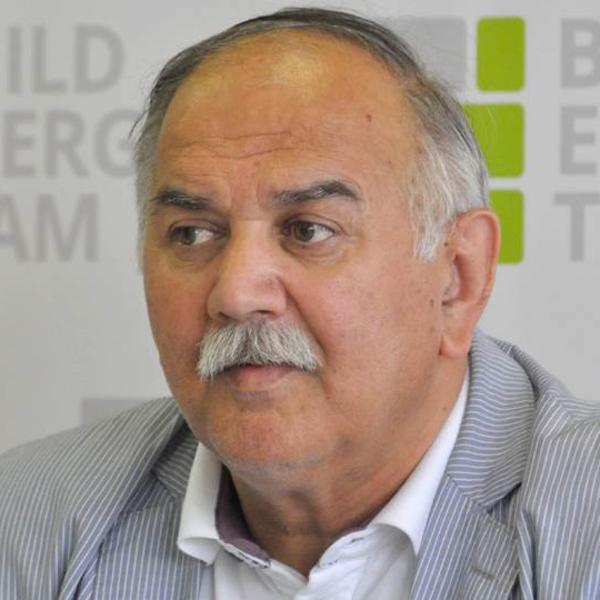 UMRO BRANKO STEFANOVIĆ, OTAC MINISTRA POLICIJE NEBOJŠE STEFANOVIĆA: Izgubio je bitku sa KORONOM!