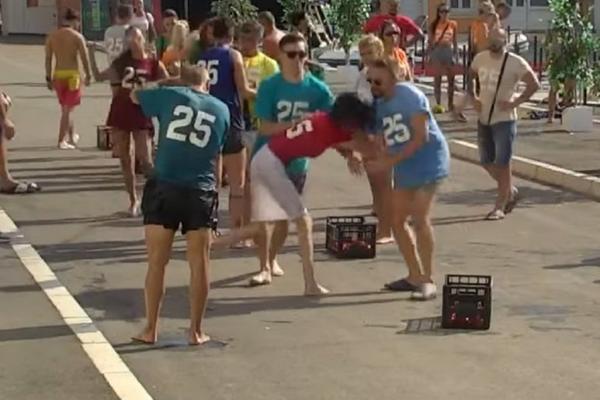 ŽESTOKA TUČA TARE I VLADIMIRA: Pobili se KAO ZVERI! Zadrugari MORALI da prekinu igu! (VIDEO)