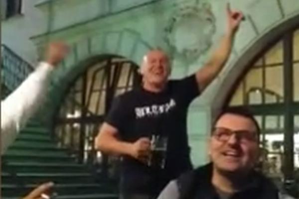 GRMLJAVINA DELIJA TREŠTI MINHENOM: Navijači Crvene zvezde okupirali centar grada!