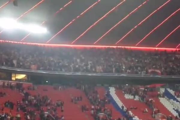 PRAZAN STADION I SAMO SE ONI ČUJU: Delije napravile feštu posle poraza od Bajerna!