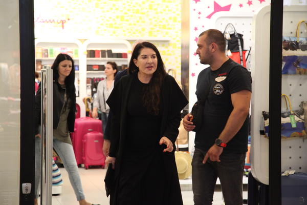 MARINA ABRAMOVIĆ STIGLA U BEOGRAD: Sve je spremno za otvaranje izložbe ČISTAČ