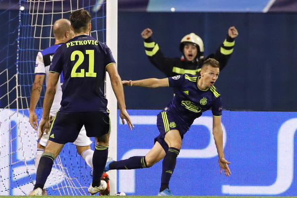 KAD DAŠ HET-TRIK U LIGI ŠAMPIONA, PA TI SE JAVI RAZREDNI: Trebalo je da budem skaut, a ne veroučitelj!