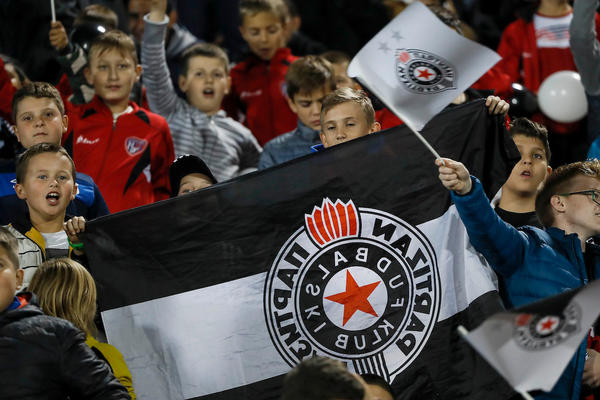 PARTIZANE I DECO, DIVI VAM SE EVROPA! Svetski mediji bruje o slikama klinaca iz Humske koje su obišle celu planetu!