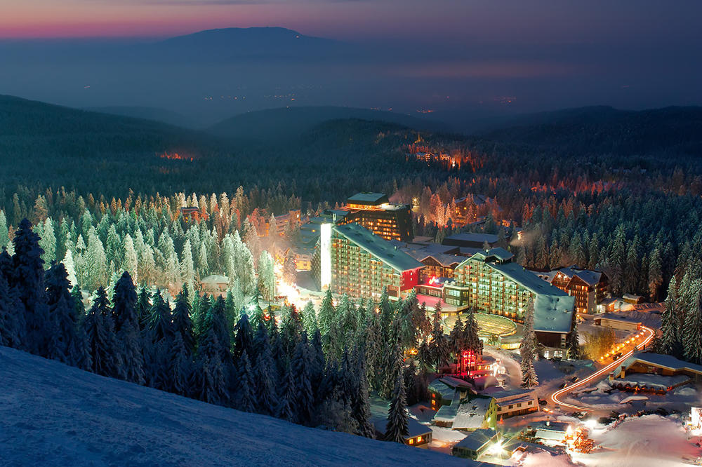 DOŽIVITE ZIMSKE ČAROLIJE SA TRAVELLAND-OM!