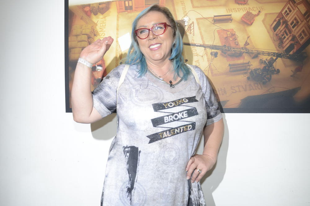 ZORICA MARKOVIĆ ŽELI DA BUDE MAĆEHA ZVEZDANU SLAVNIĆU: Pevačica priznala svoja osećanja prema Moki!